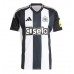 Camisa de Futebol Newcastle United Alexander Isak #14 Equipamento Principal 2024-25 Manga Curta